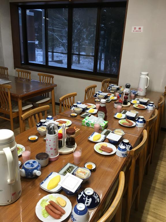 Hotel Onsen Minshuku Yutakaya Yuzawa  Zewnętrze zdjęcie