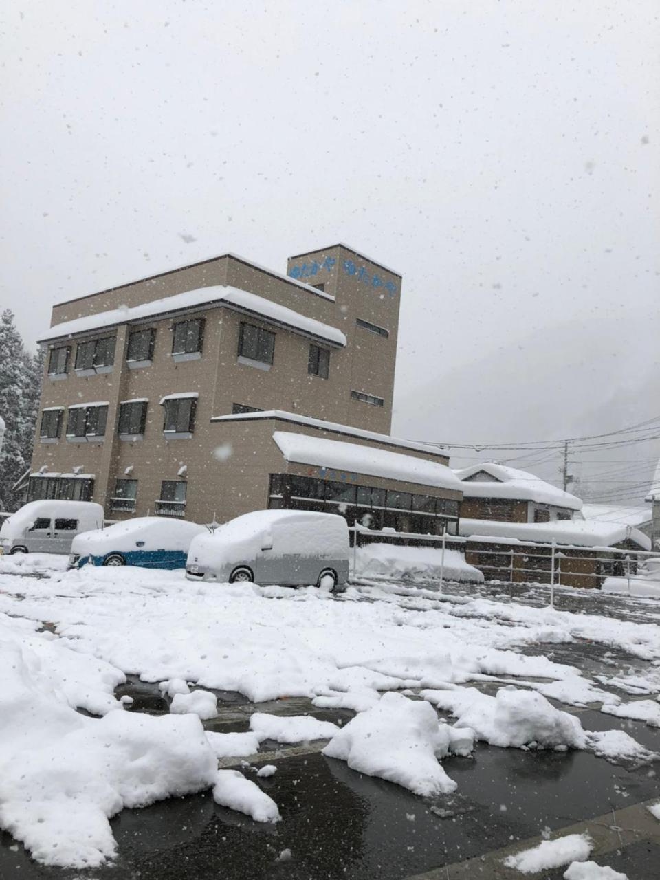 Hotel Onsen Minshuku Yutakaya Yuzawa  Zewnętrze zdjęcie